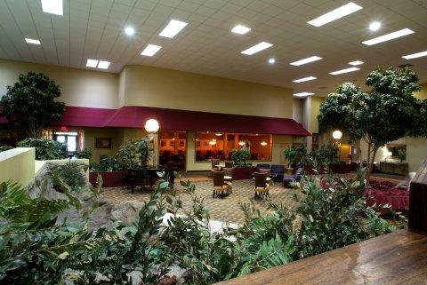 Portland-airport I-205 By Ihg 3* Portland