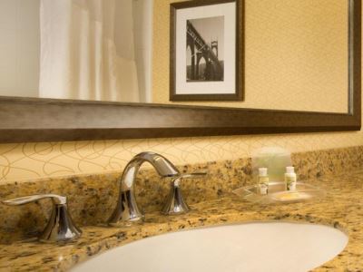 Hotel Portland-airport I-205 By Ihg